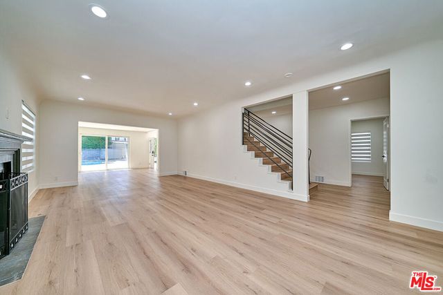 347 S Highland Avenue, Los Angeles, CA 90036