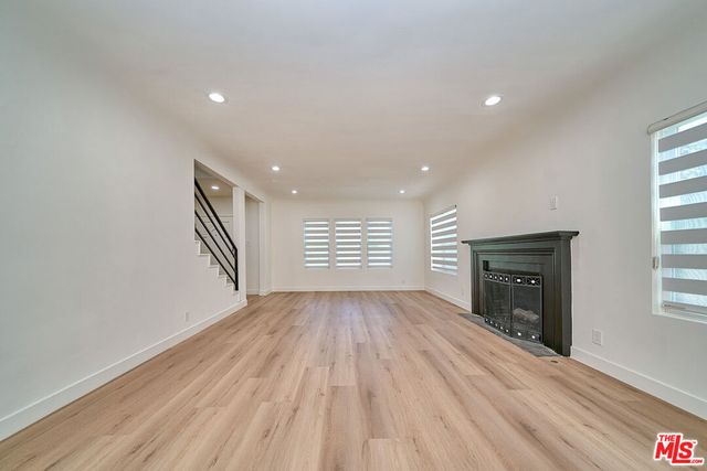 347 S Highland Avenue, Los Angeles, CA 90036