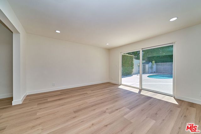 347 S Highland Avenue, Los Angeles, CA 90036