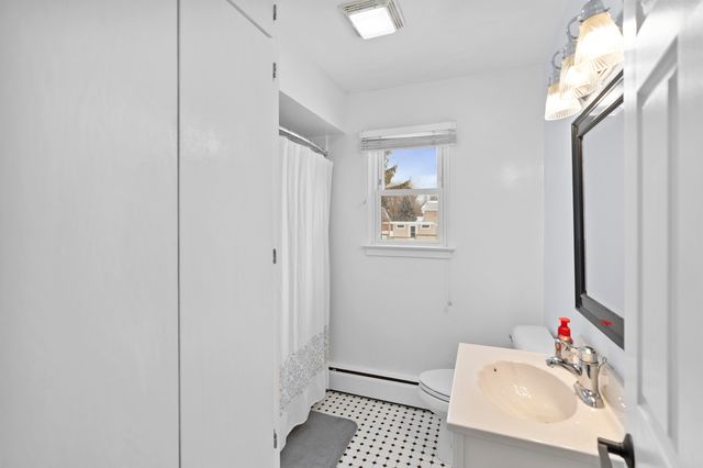 310 Burns Street, Essexville, MI 48732