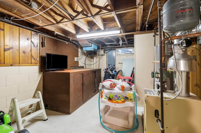 310 Burns Street, Essexville, MI 48732