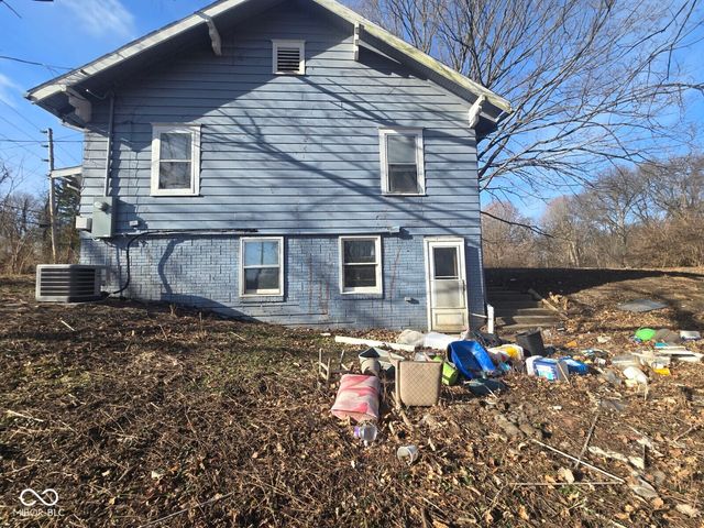 10750 E Us Highway 40, Terre Haute, IN 47803