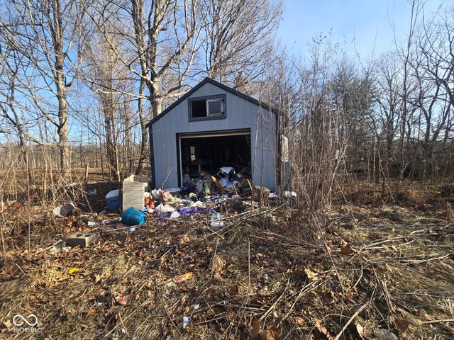 10750 E Us Highway 40, Terre Haute, IN 47803