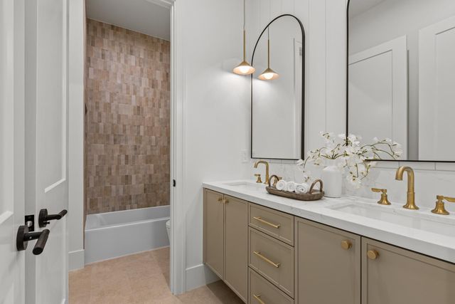 5556 Fetz Ln, Fair Oaks, CA 95628