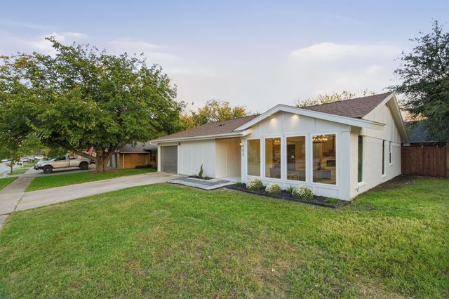 402 Pearl Street, Keller, TX 76248