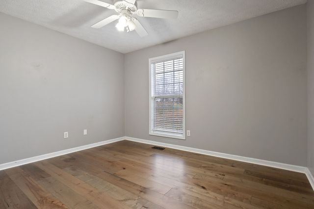 3435 Northwind Dr, Cookeville, TN 38506