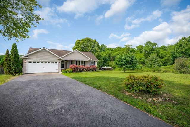 3435 Northwind Dr, Cookeville, TN 38506