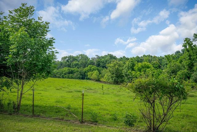 3435 Northwind Dr, Cookeville, TN 38506