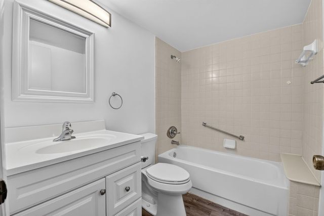 720 SUNNY PINE Way G2, Greenacres, FL 33415