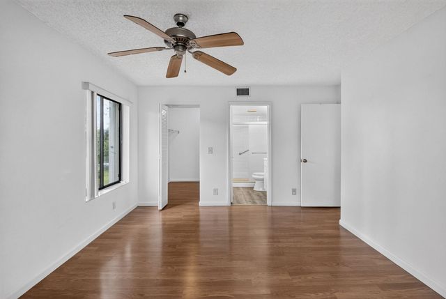 720 SUNNY PINE Way G2, Greenacres, FL 33415