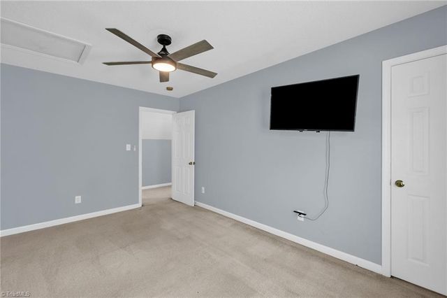 4082 Snyder Ridge Lane, Winston-salem, NC 27107