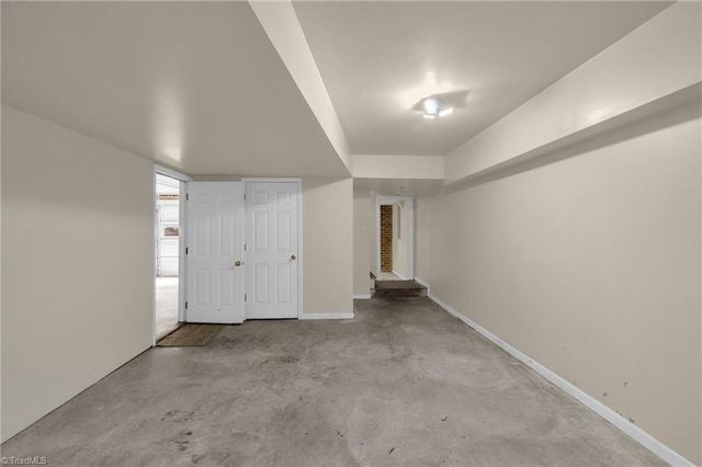 4082 Snyder Ridge Lane, Winston-salem, NC 27107