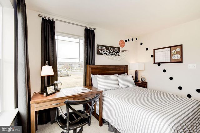 5446 NEWPORT CIR, White Plains, MD 20695