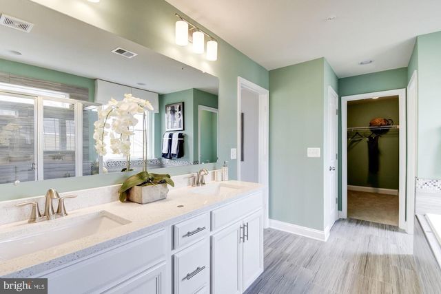 5446 NEWPORT CIR, White Plains, MD 20695