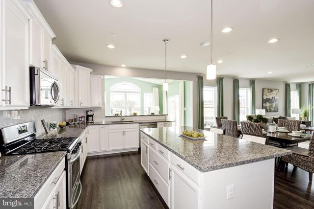 5446 NEWPORT CIR, White Plains, MD 20695