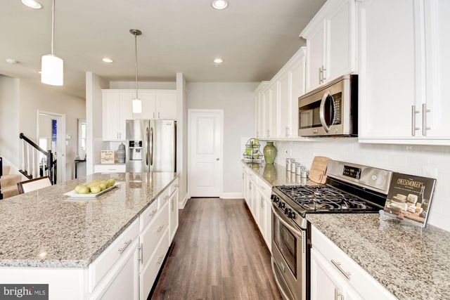 5446 NEWPORT CIR, White Plains, MD 20695