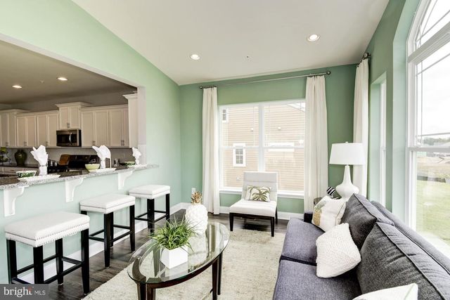 5446 NEWPORT CIR, White Plains, MD 20695