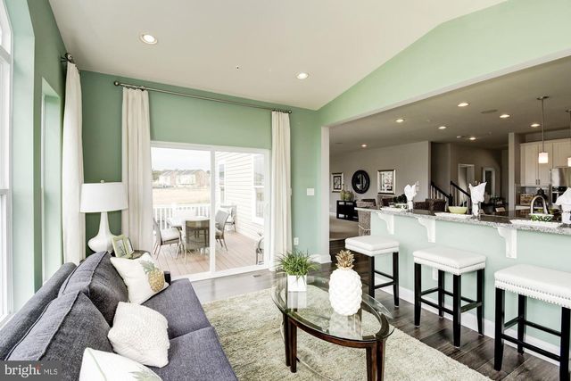 5446 NEWPORT CIR, White Plains, MD 20695