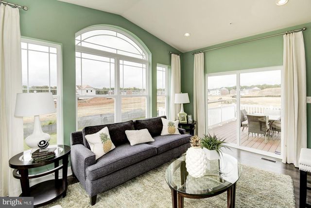 5446 NEWPORT CIR, White Plains, MD 20695