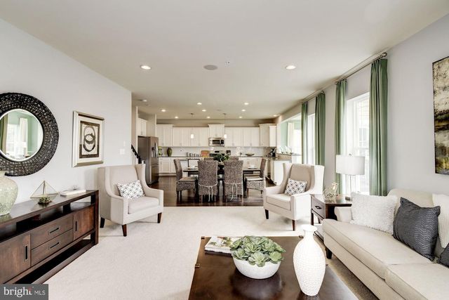 5446 NEWPORT CIR, White Plains, MD 20695