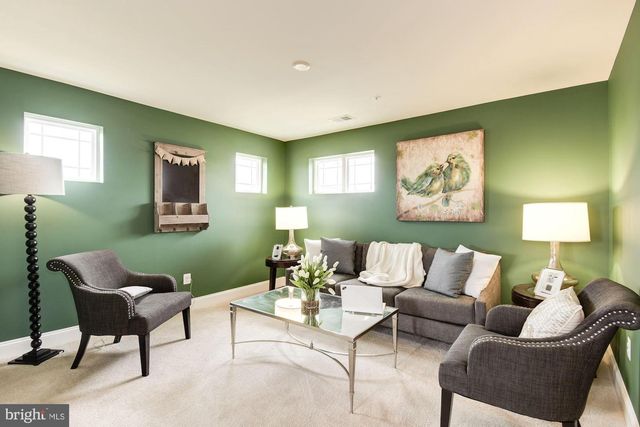 5446 NEWPORT CIR, White Plains, MD 20695