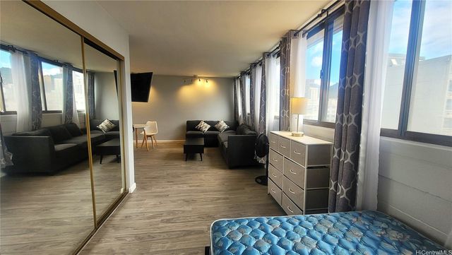 1134 Kinau Street 706, Honolulu, HI 96814