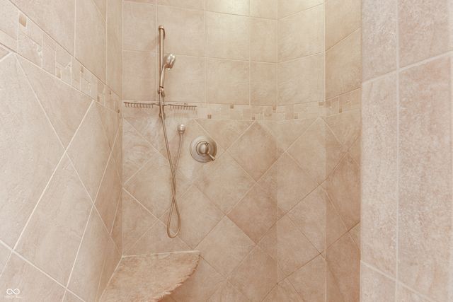 6680 Napa Court, Cicero, IN 46034