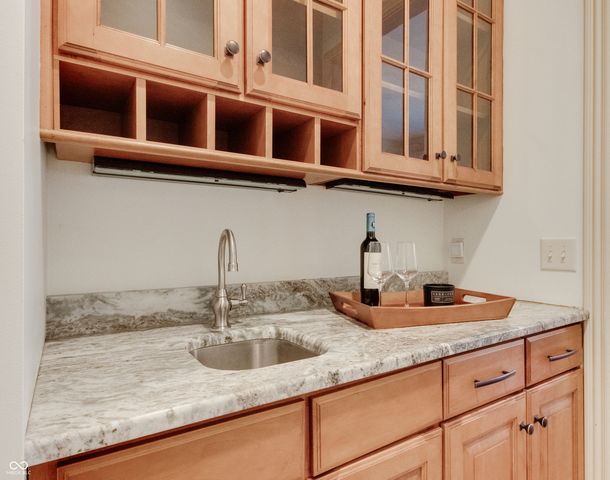 6680 Napa Court, Cicero, IN 46034