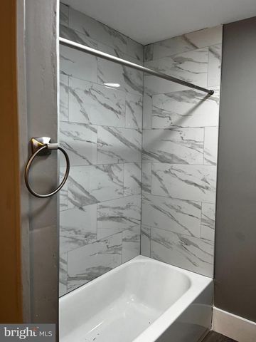 131 N 2ND ST, Hammonton, NJ 08037