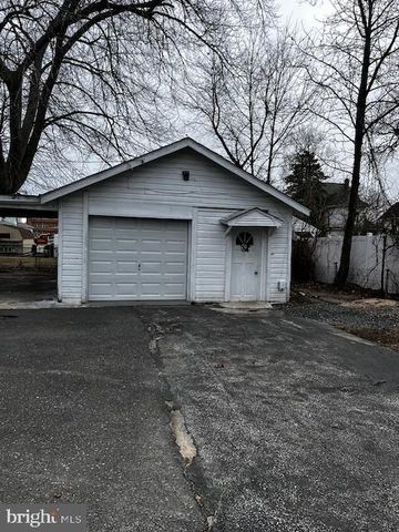 131 N 2ND ST, Hammonton, NJ 08037