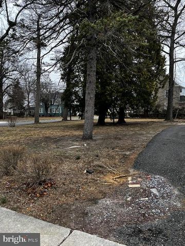 131 N 2ND ST, Hammonton, NJ 08037