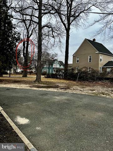 131 N 2ND ST, Hammonton, NJ 08037