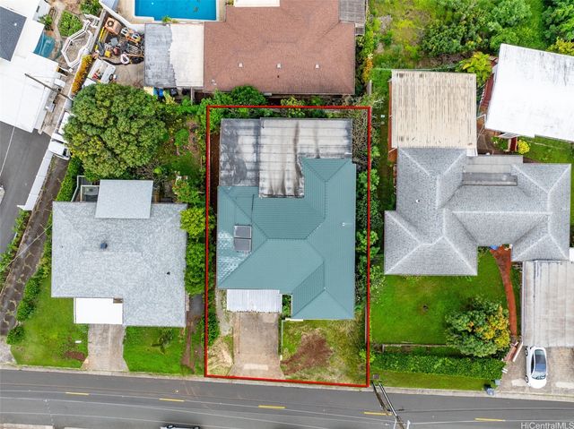 1646 Paula Drive, Honolulu, HI 96816