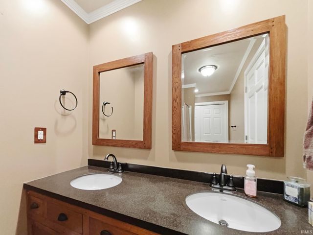 6544 Blue Spruce Drive, Newburgh, IN 47630