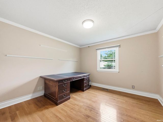 6544 Blue Spruce Drive, Newburgh, IN 47630