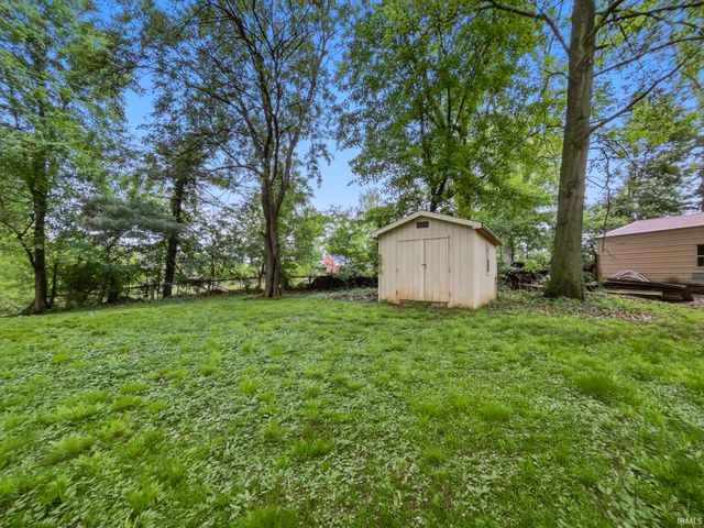 6544 Blue Spruce Drive, Newburgh, IN 47630