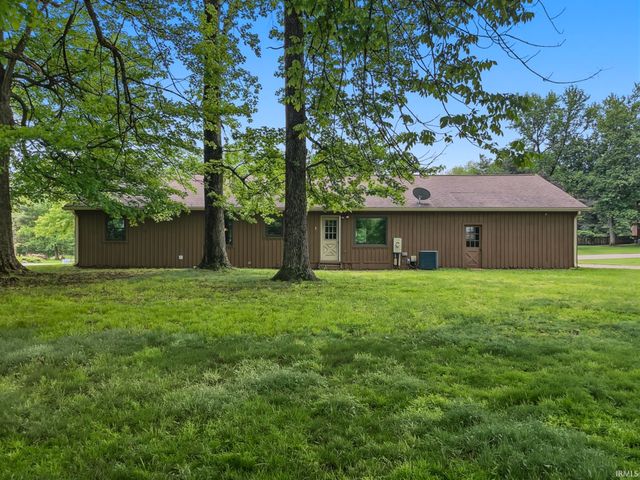 6544 Blue Spruce Drive, Newburgh, IN 47630