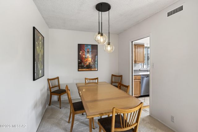 3940 E Timrod St Unit 224, Tucson, AZ 85711