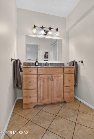 3940 E Timrod St Unit 224, Tucson, AZ 85711