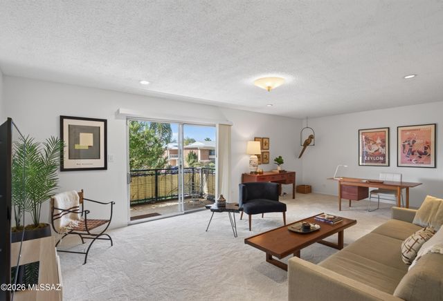 3940 E Timrod St Unit 224, Tucson, AZ 85711