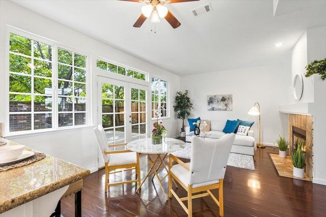 5566 Coral Creek Way, Elk Grove, CA 95758