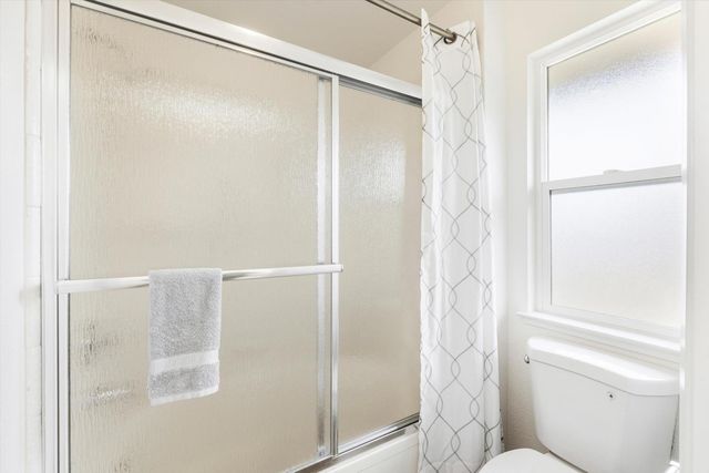 5566 Coral Creek Way, Elk Grove, CA 95758