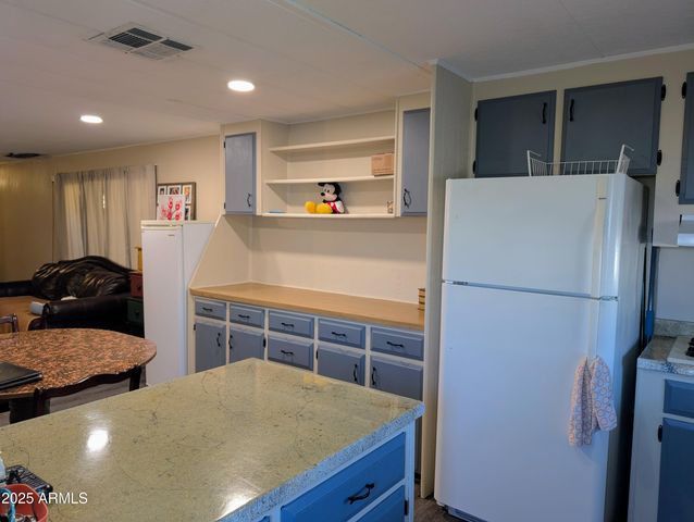 7300 N 51st Avenue B238, Glendale, AZ 85301