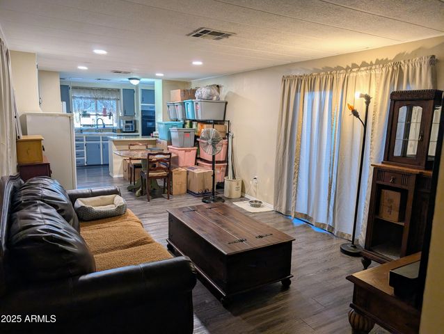 7300 N 51st Avenue B238, Glendale, AZ 85301