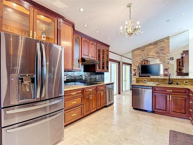 9433 WILDERNESS TRAIL, Weeki Wachee, FL 34613
