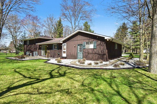 12821 S Basell Drive, Thomas Twp, MI 48626