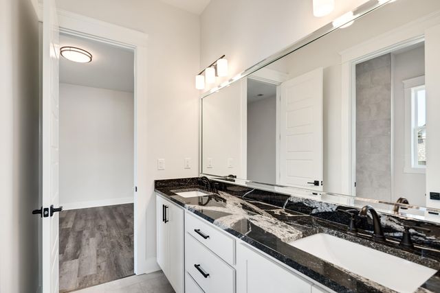 5030 JON OAK CV, Arlington, TN 38002