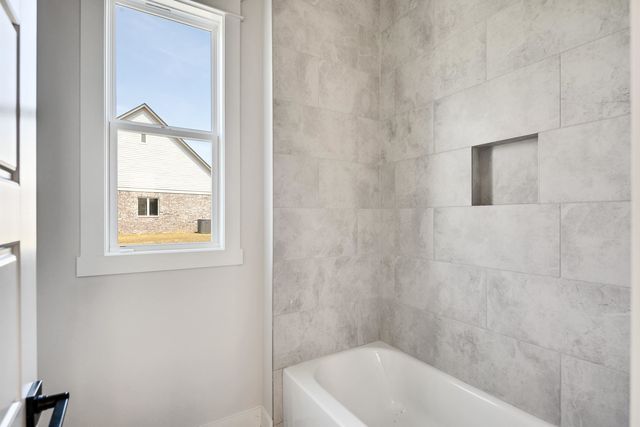 5030 JON OAK CV, Arlington, TN 38002