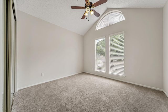 3317 Golden Trails Drive 804, Houston, TX 77345