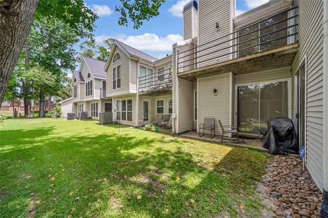 3317 Golden Trails Drive 804, Houston, TX 77345